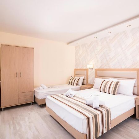 Aparthotel Star Bay Luxury Limenaria  Habitación foto