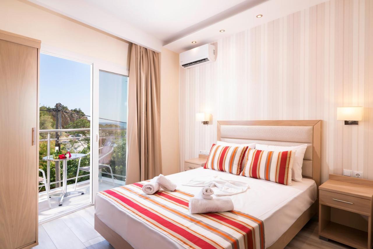 Aparthotel Star Bay Luxury Limenaria  Exterior foto